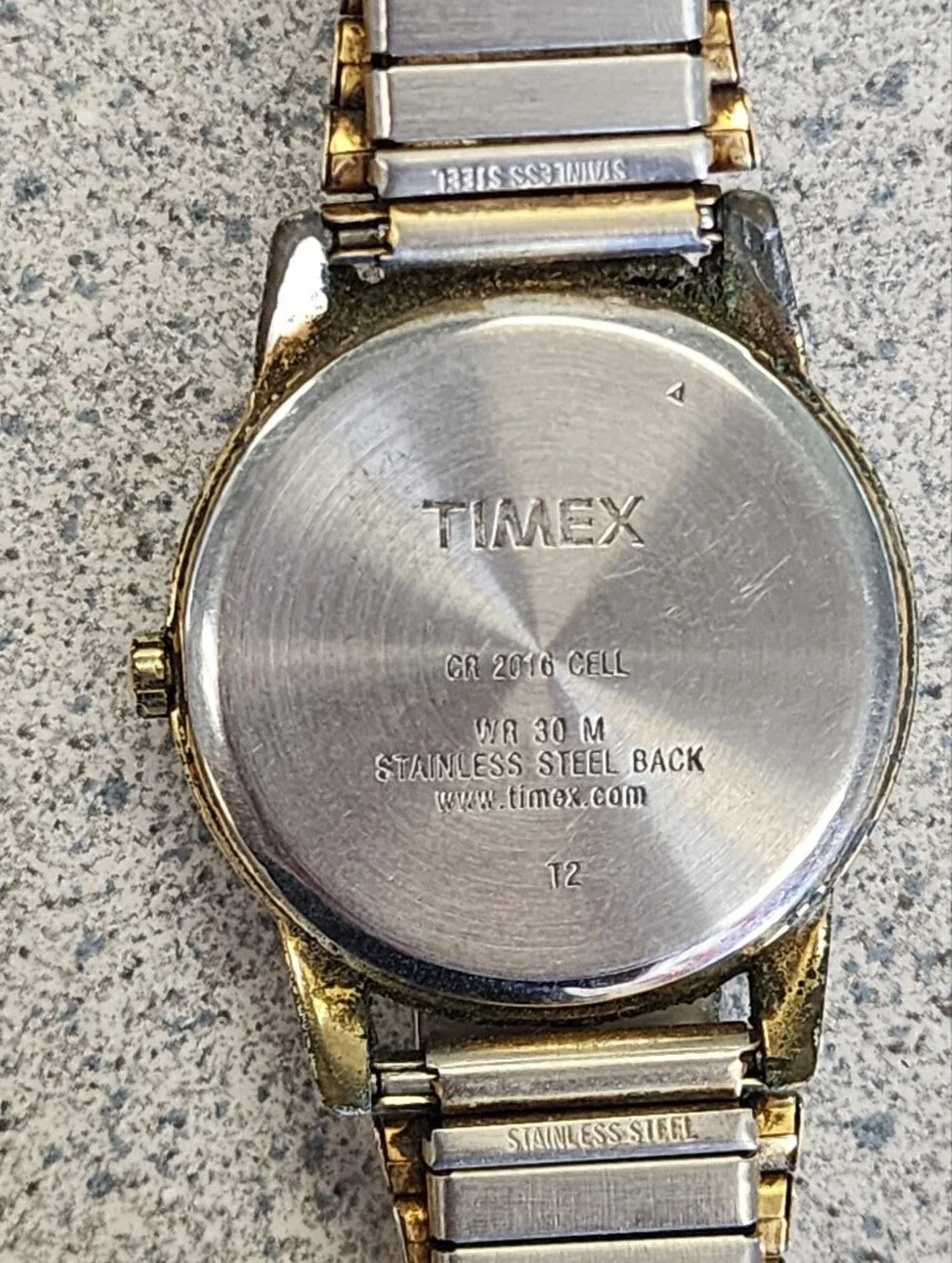 Vintage Timex Indiglo Easy Reader Watch Gold Tone Date Stretch Expansion Band